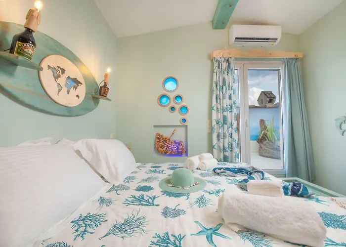 Gregos Rooftop Center W. Sea View Apartment *