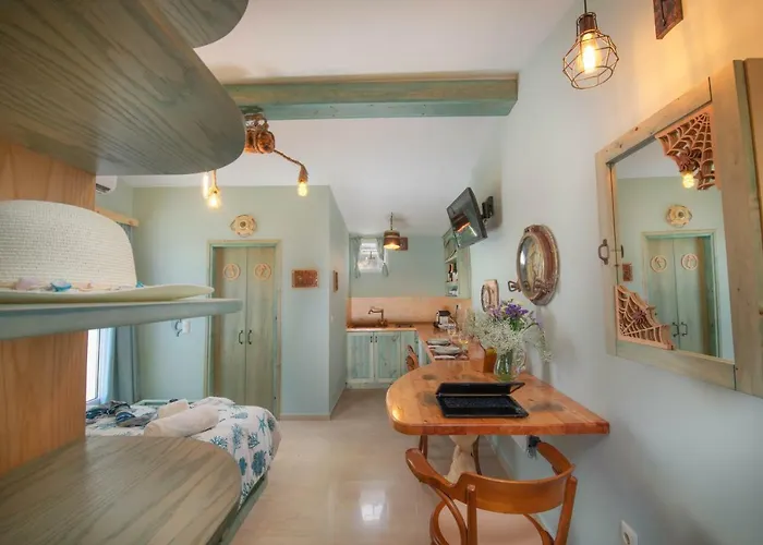 Gregos Rooftop Center W. Sea View Apartment *